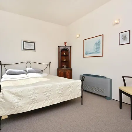 Apartman 1 Bedroom Awesome In *